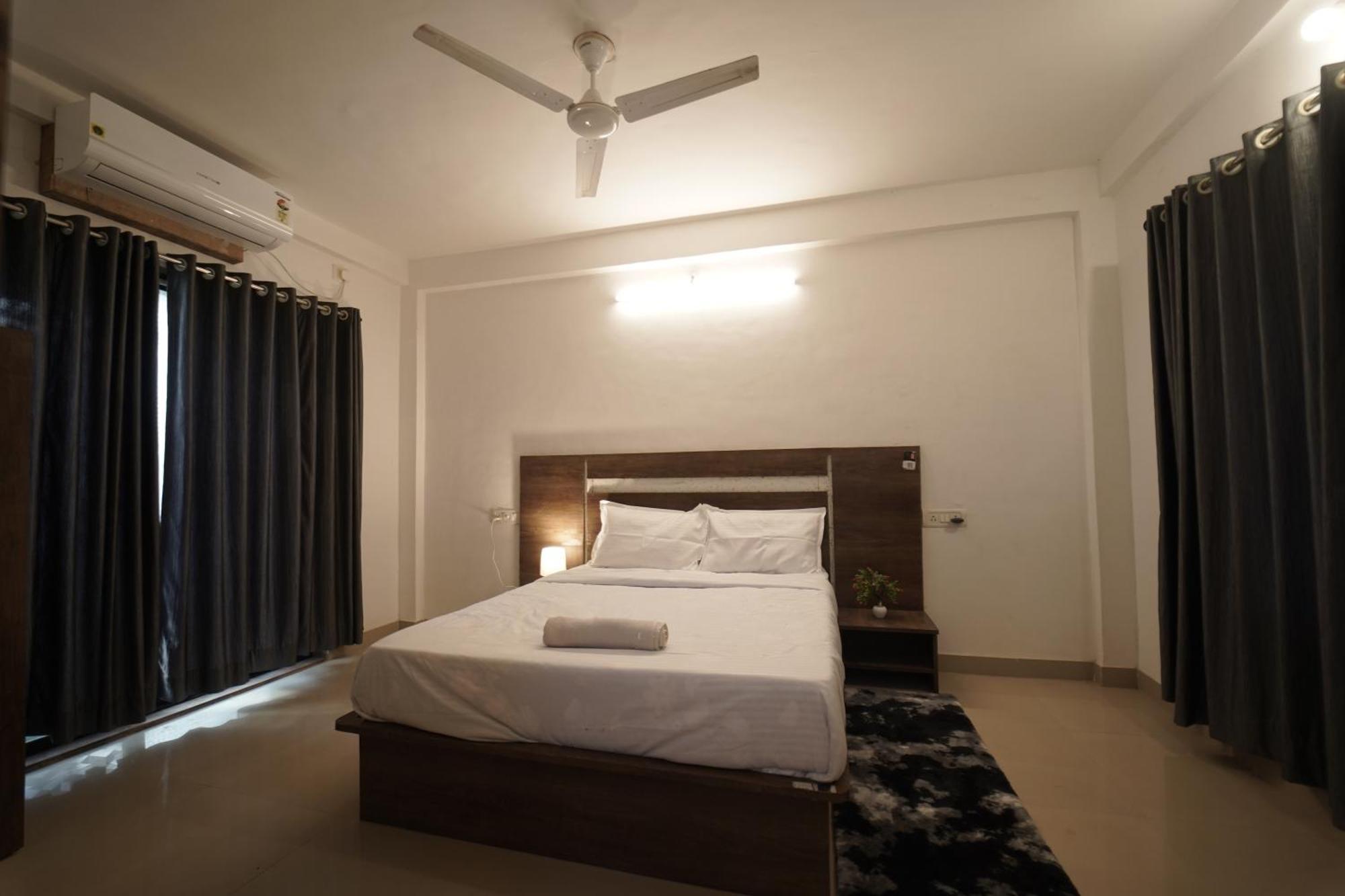 Ananya Villa Ac Luxury Ll 3Bhk Ll Private Villa Ll With Swimming Pool Ll Lonavala Exterior photo